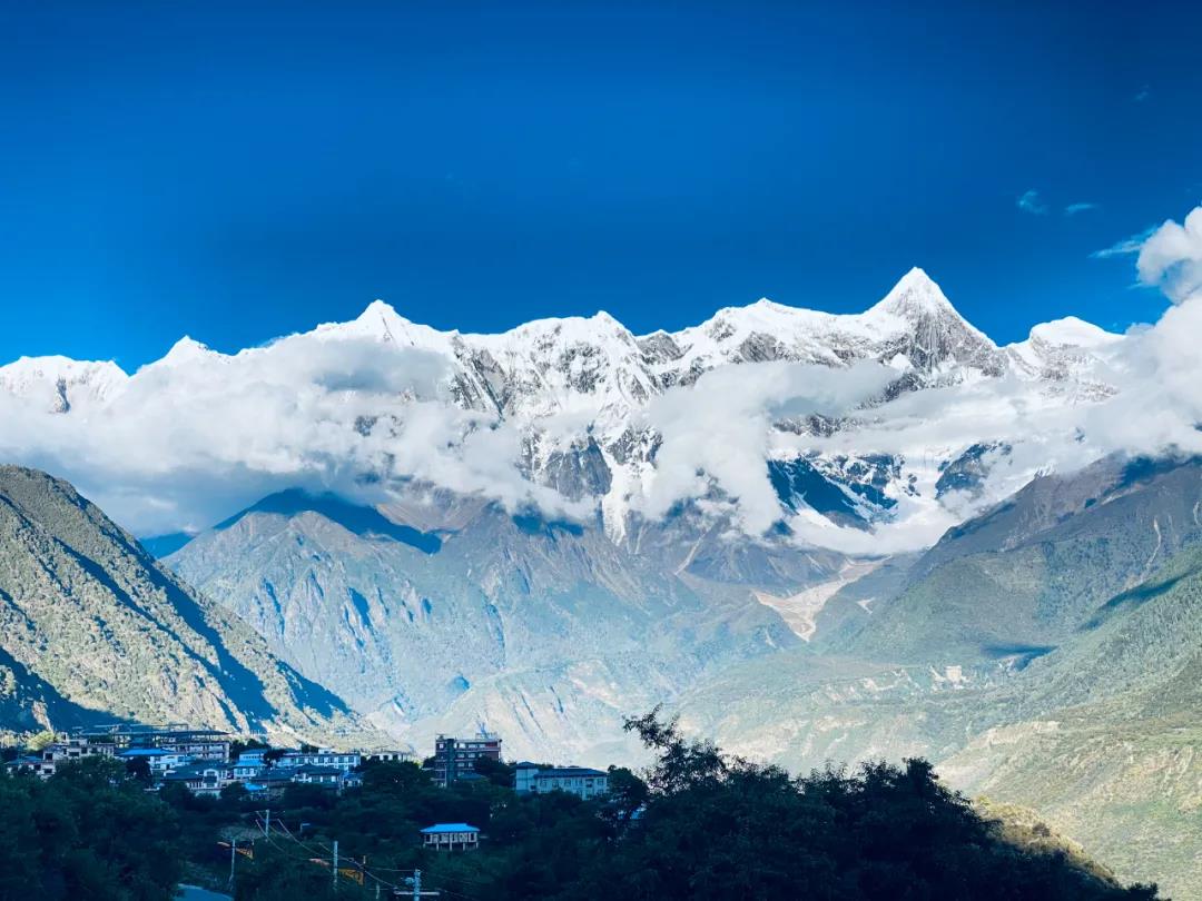 /uploads/image/2020/11/02/b97930af6544f2cd5425b5dfb6d8d77a.jpg 13.jpg